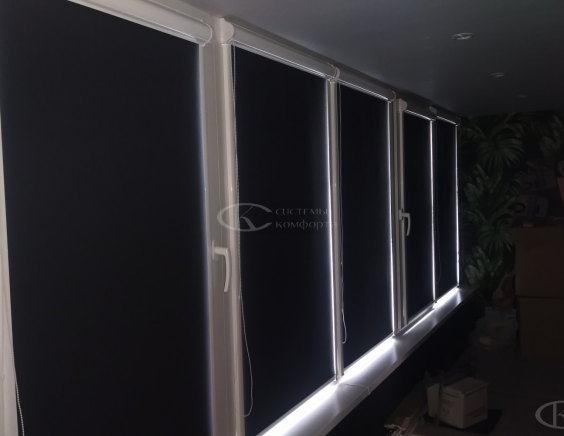 Портфолио Жалюзи на пластиковые окна без сверления