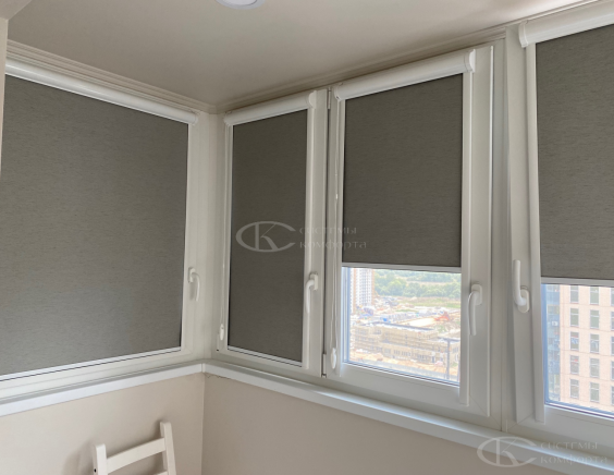 Портфолио Жалюзи на пластиковые окна без сверления