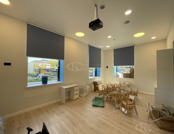 Портфолио Жалюзи на пластиковые окна без сверления