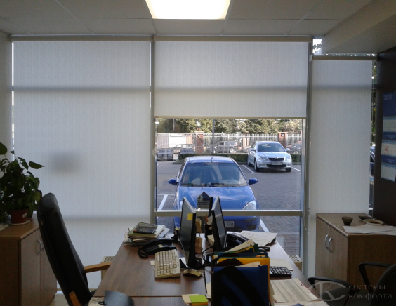 Портфолио Жалюзи на пластиковые окна без сверления